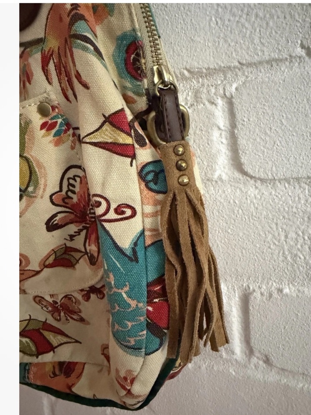 Lucky Brand Cream Canvas Floral Shoulder Bag with Brown Trim - Picture 5 of 8